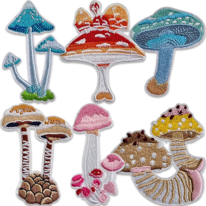 Jolie famille de champignons – Lot d'écussons