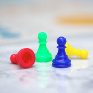 Pions de rechange pour jeux de société – 4 couleurs classiques