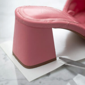Patins de protection adhésifs pour chaussures habillées – Image 10