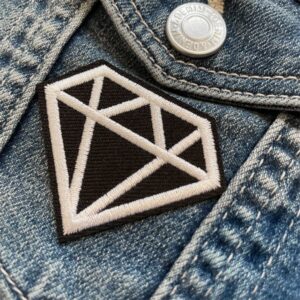 Alternative view of Diamant noir – Écusson